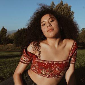 Meet your Posher, Jazui